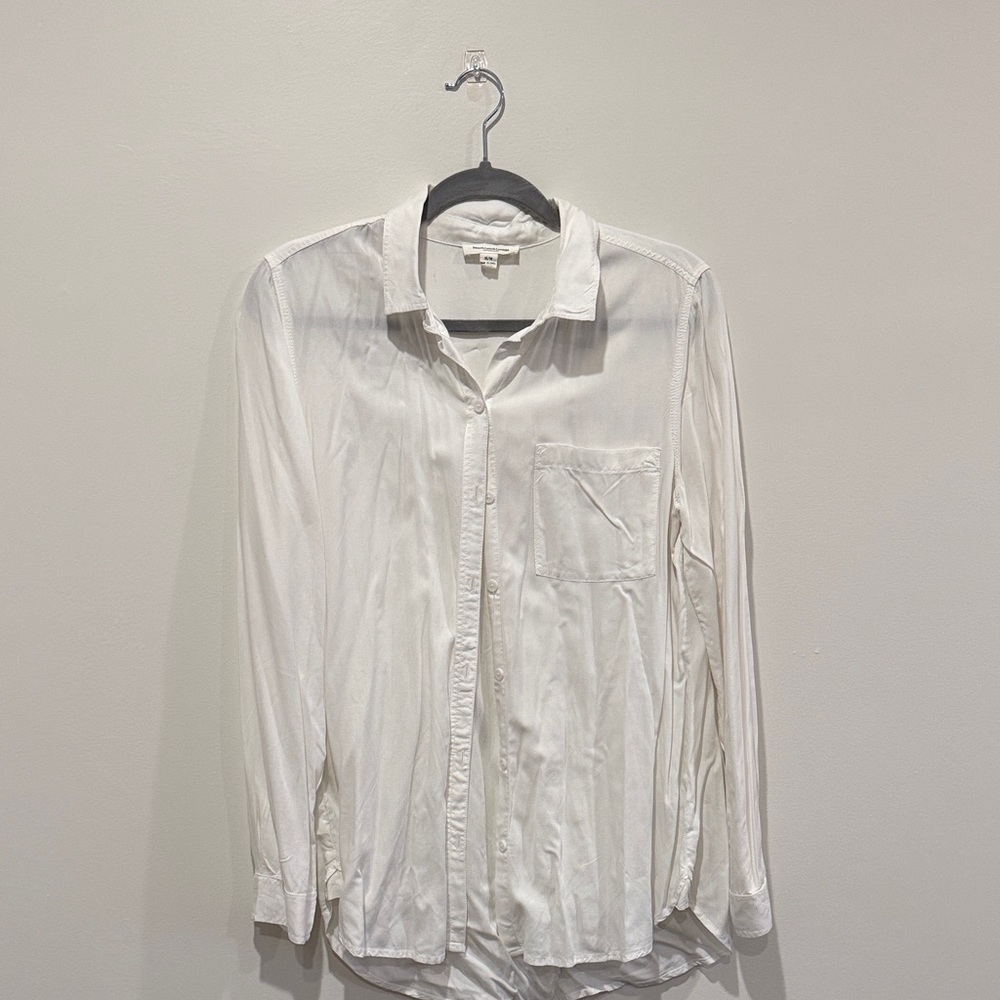 Beachlunchlounge Ivory Button-Up Blouse